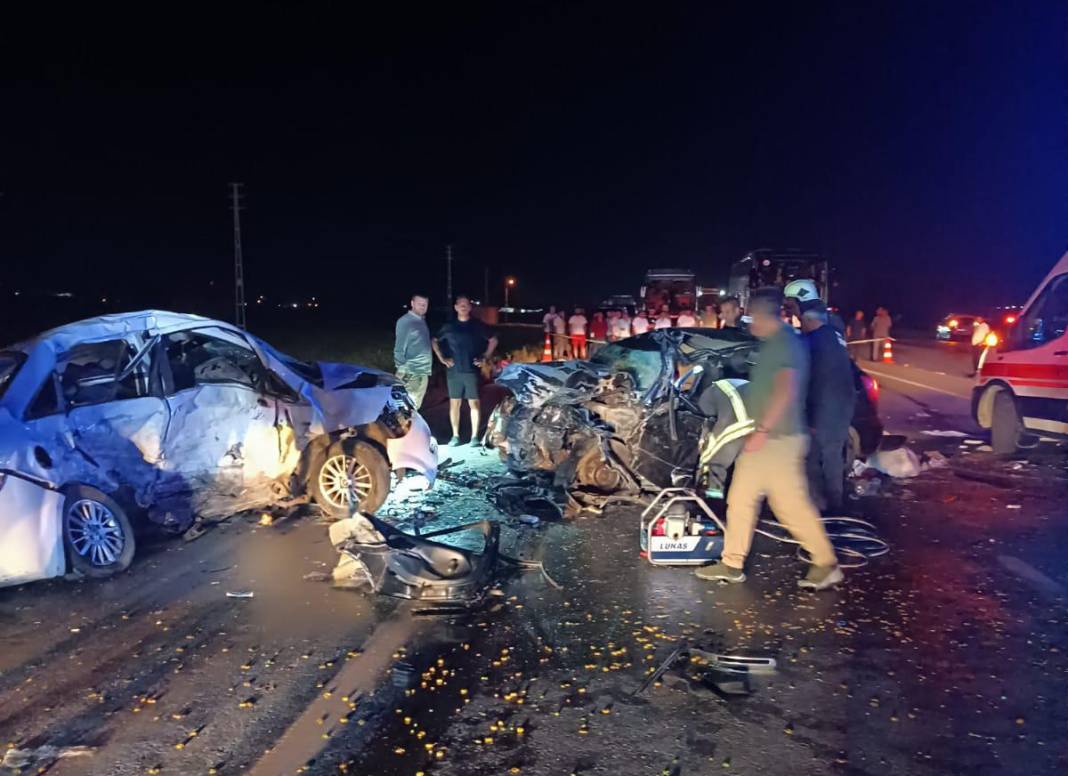Konya’daki feci kazada ölen Hüseyin Kart, Denizli'de toprağa verildi 9